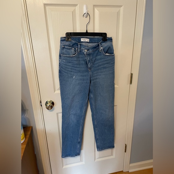 Abercrombie & Fitch 90’s Straight Ultra High Rise Criss Cross Waist - Picture 10 of 11